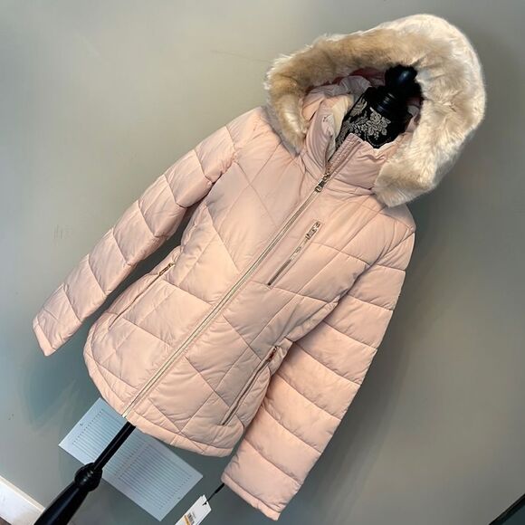 Calvin Klein Faux Fur-Trim Short Puffer Coat. Blush Pink - Picture 1 of 4